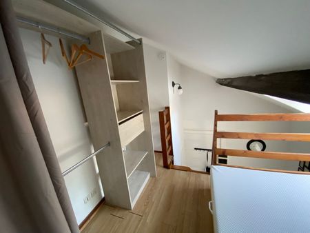 Location Appartement 1 pièce 15m² VALENCIENNES 59300 - Photo 3