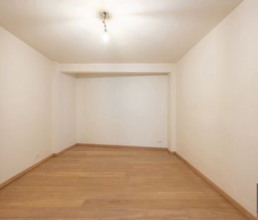 Ongemeubeld, ruim 3 SK-appartement op de Lippenslaan - Photo 6