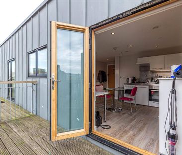 Studio to rent - Photo 6