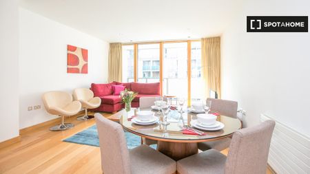 2-bedroom apartment for rent in North Dock, Dublin - Photo 4