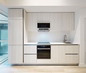 For Lease - 110 Broadway Avenue Unit# 411, Toronto, Ontario - Photo 3