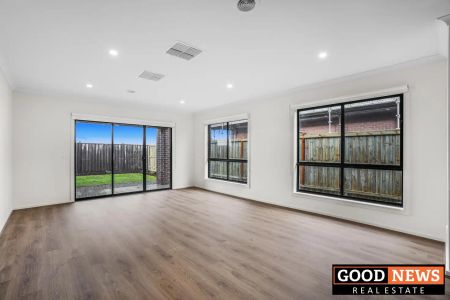 “A Family Home Jewel in Wyndham Vale!” - Photo 5