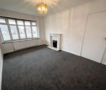 2 bedroom semi-detached bungalow to rent - Photo 6