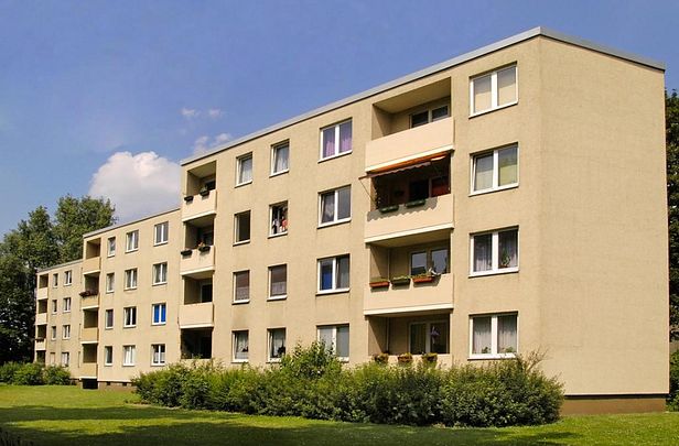 Gemütliche 3-Zimmerwohnung in Krefeld-Benrad - Photo 1