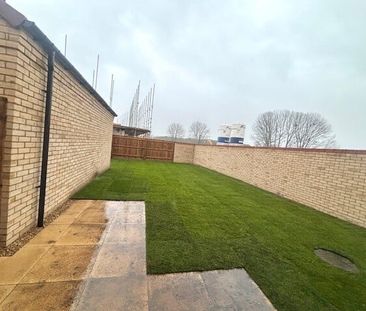 Bullfinches Way, Downham Market - Photo 5