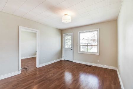 For Lease - 1064 Westmount Avenue Unit# Upper, Mississauga, Ontario - Photo 2