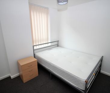 2 bedroom apartment to rent - Photo 6