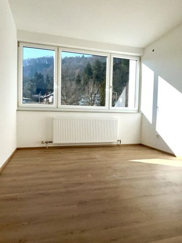 Wunderschöne neu renovierte 3 Zimmer Wohnung in Bestlage - Photo 2