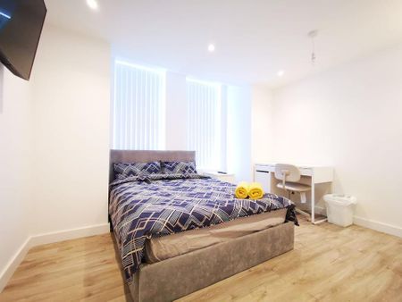 3 bedroom ground floor flat to rent - Photo 5