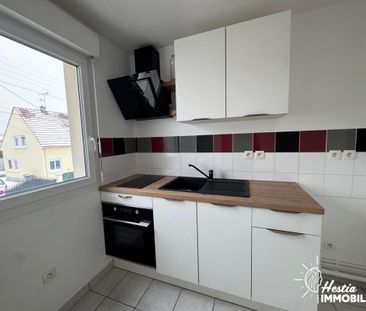 Location Appartement 2 pièces 49m² CHALONS EN CHAMPAGNE 51000 - Photo 4