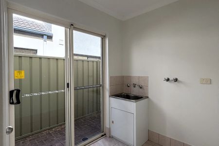 Spacious 3-Bedroom plus study that could be a 4th bedroom renovated Home in Prime Ardross Location - Photo 3