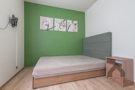 Piękne i wyposażone dwupokojowe mieszkanie na osiedlu Stałym w Jaworznie do wynajęcia | Spacer 3D - Photo 5