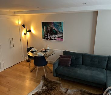 1 Bed Flat, Larkhall Lane, SW4 - Photo 1