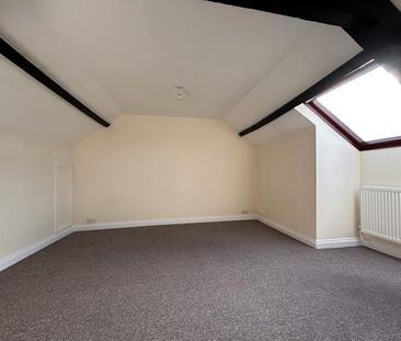 3 bedroom terraced house to rent - Photo 6