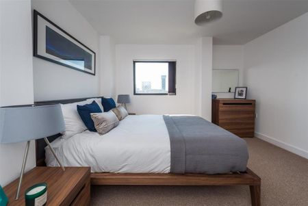 2 bedroom apartment to rent - Photo 4