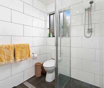 Charming Cottage - Photo 4