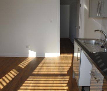 Leigh Road - Photo 4