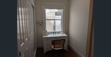 Neat & Private Character Home with Study - Photo 2