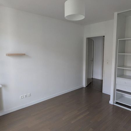 location Appartement T3 DE 64m² À ANDRESY - Photo 4