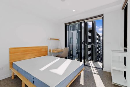 2 bed 2 bath - Photo 4