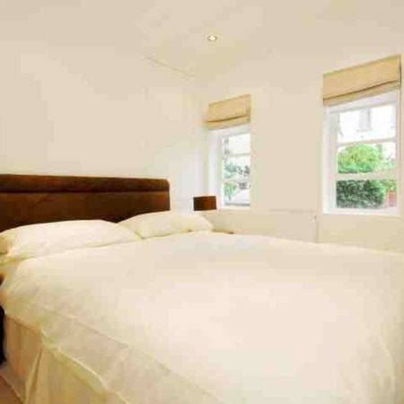 1 Bedroom Apartment, Sloane Avenue, London - Photo 3