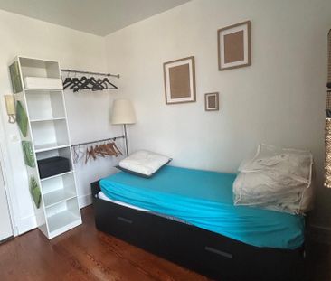 Location Appartement 1 pièce 21m² FONTAINEBLEAU 77300 - Photo 2