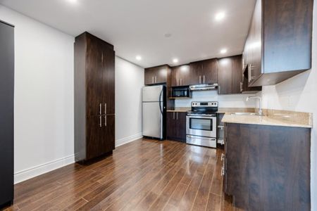 Appartement à louer - Montréal (Côte-des-Neiges/Notre-Dame-de-Grâce) (Côte-des-Neiges) Appartement à louer - Montréal (Côte-des-Neiges/Notre-Dame-de-Grâce) (Côte-des-Neiges) - Photo 4
