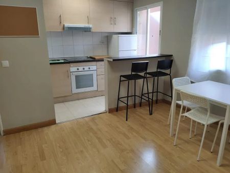 Calle de Almonacid, Madrid, Community of Madrid 28038 - Photo 4