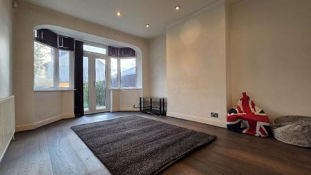 5 bedroom terraced house to rent - Photo 3