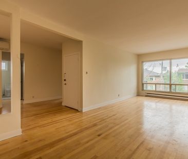 4170 Av. Isabella - Photo 1