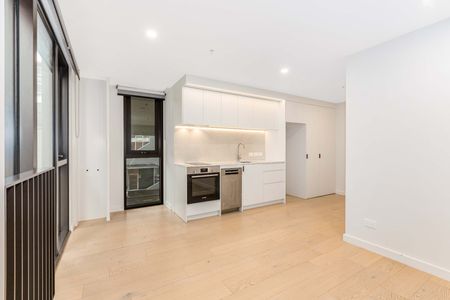 Apartment Living - Photo 3