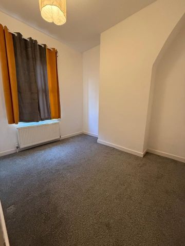 3 Bed Terraced House, Alpha Street, L21 - Photo 5