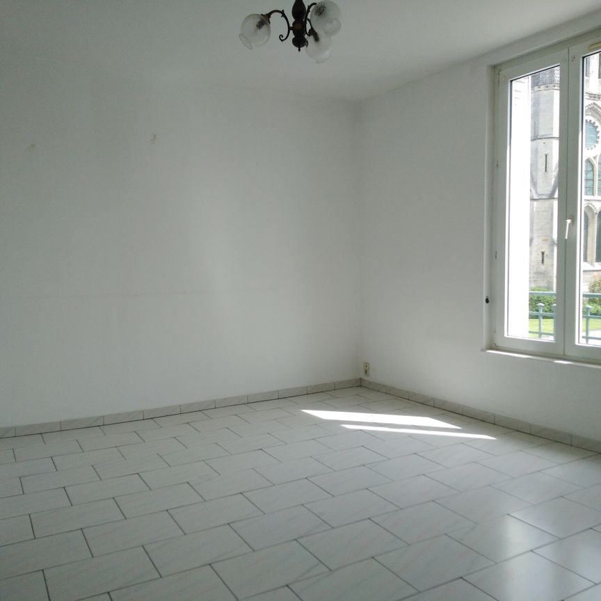 Location Appartement 2 pièces 55m² SOISSONS 02200 - Photo 1