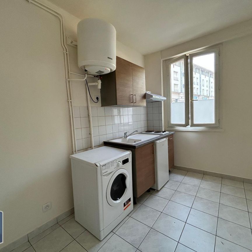 Location Appartement 2 pièces 18m² NIORT 79000 - Photo 1