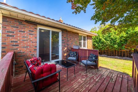 For Lease - 319 Grantham Avenue Unit# Upper, St. Catharines, Ontario - Photo 3