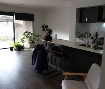 Tarneit - Photo 3