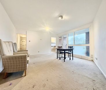 The Spinney, Hertford - Photo 3