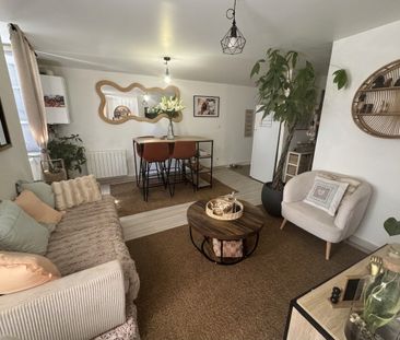 Location Appartement 3 pièces 50m² ROMANS SUR ISERE 26100 - Photo 6