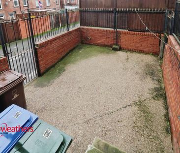 3 bedroom end of terrace house to rent - Photo 6