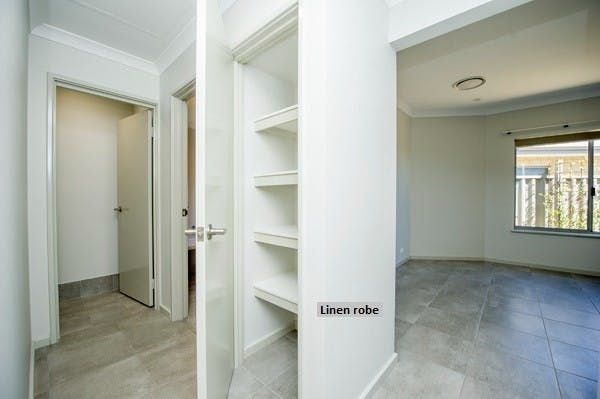 SECURE – LIGHT – WELL MAINTAINED COMPLEX - Photo 1