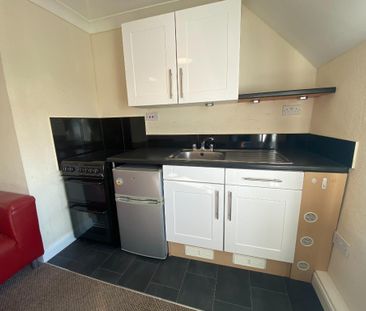 1 bedroom flat to rent - Photo 4