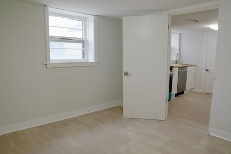 For Lease - 386 Gatfield Avenue Unit# 1, Welland, Ontario - Photo 4