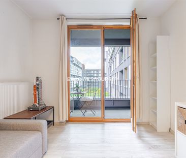 Romanowicza, Zabłocie, 2 pokoje, Duży balkon – zdjęcie 2