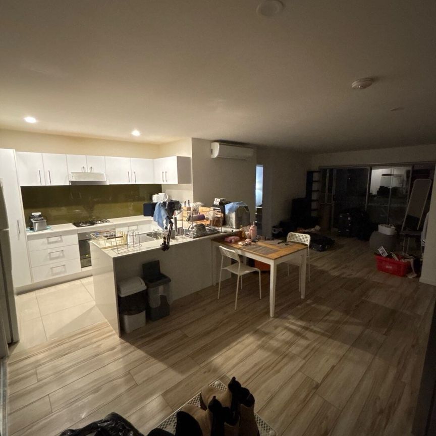 Upper Mount Gravatt - Photo 2