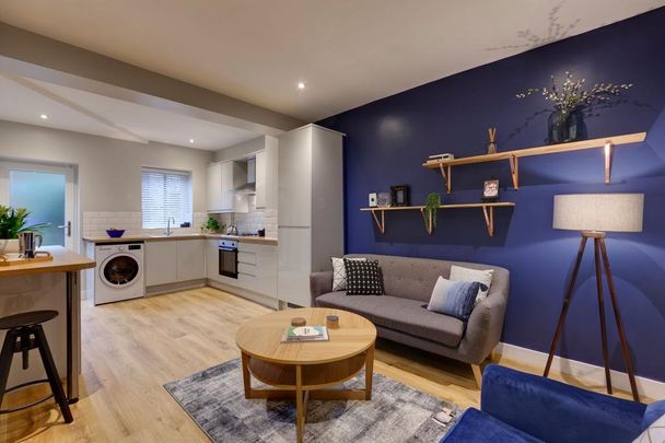 4 bedroom house to rent - Photo 1
