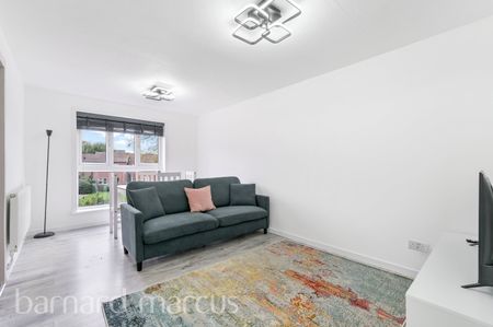 Crosby Close, Feltham - Photo 3