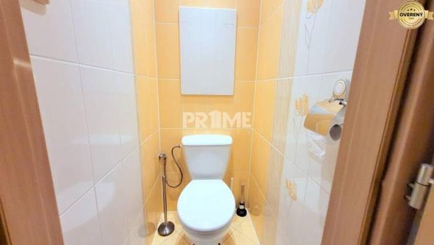 Pekný 2i byt, REKONŠTRUKCIA, TICHÁ ČASŤ, ulica A.Gwerkovej, Petržalka - Fotografia 1