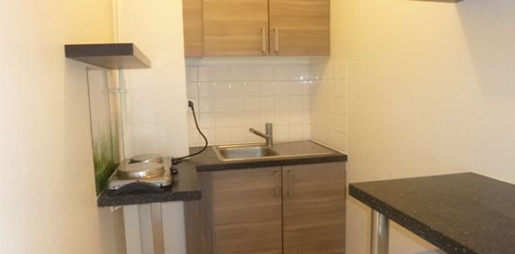 Appartement à louer - REIMS COURLANCY - Photo 2