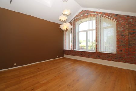 Großzügiges Loft – 203m² - 2 SZ in Lontzen - Photo 2