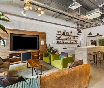 Gold Studio - Photo 3